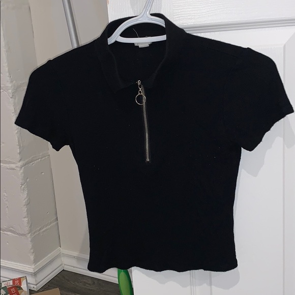 Garage cropped top - Picture 1 of 4